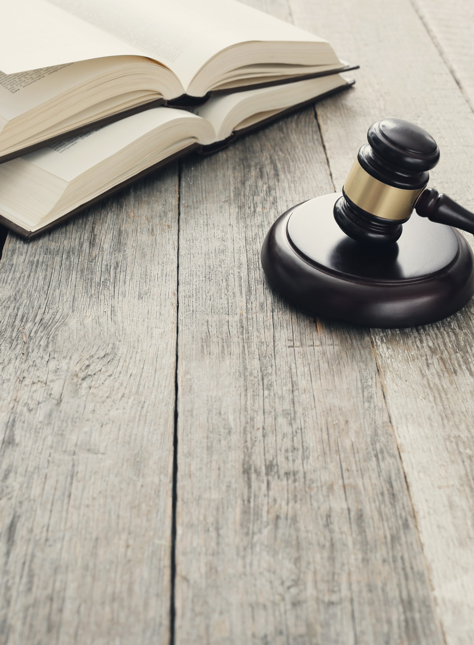 עסקים ומשפט