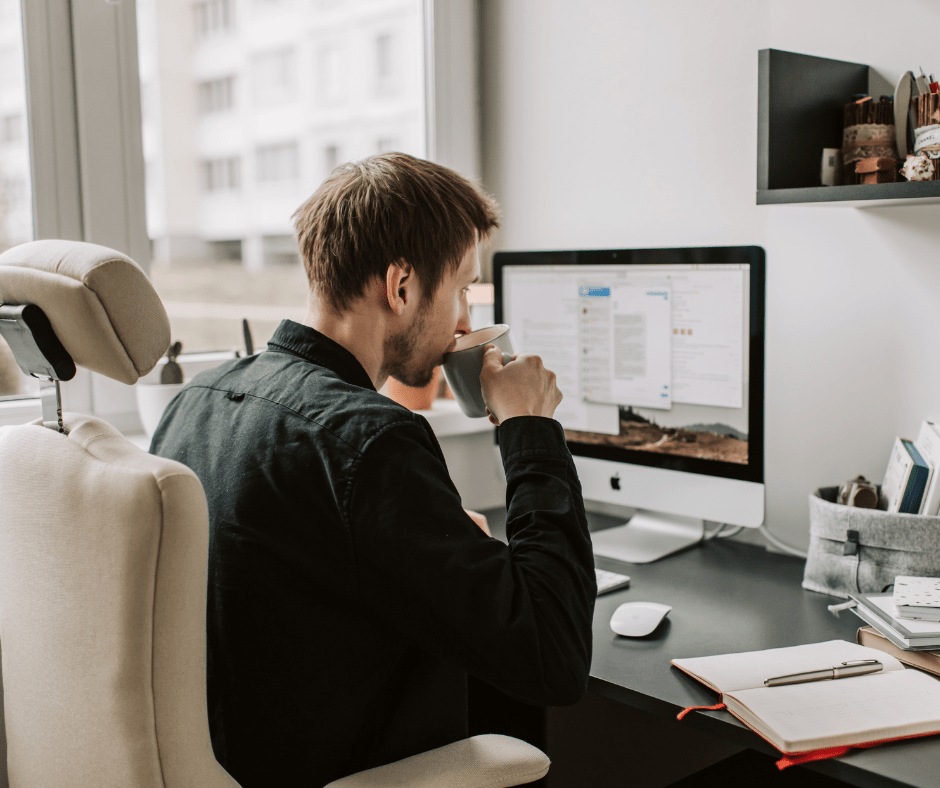 סי וי פול על קשרי לקוחות 
